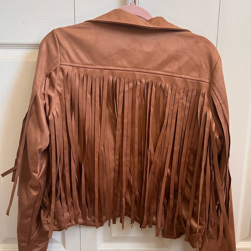 Suede fringe light jacket perfect for a country concert !